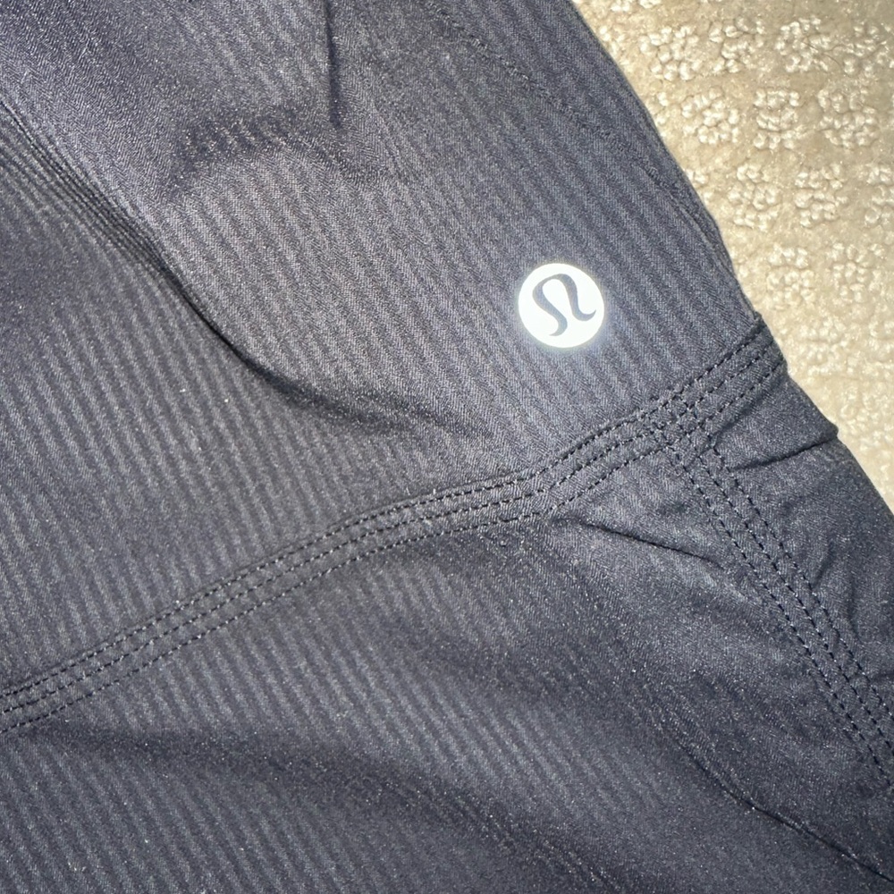 lululemon athletica Women’s Black Jogger Pants with Drawstring
